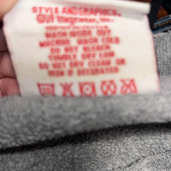 NFL Pittsburgh Steelers Heather gray sweatshirt! Great preloved condition!? - Picture 8 of 8